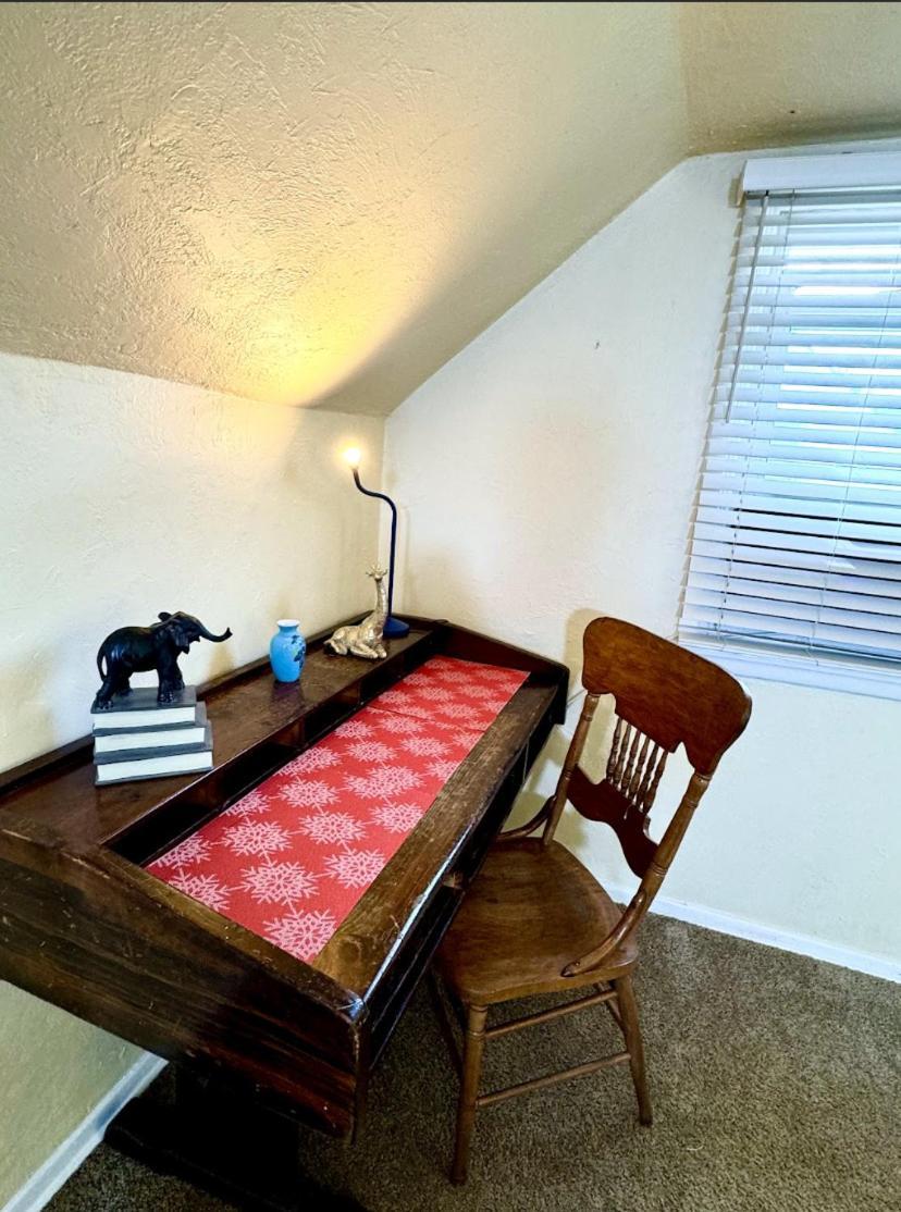 Haven Of Elegance And Comfort Appartement Euclid
